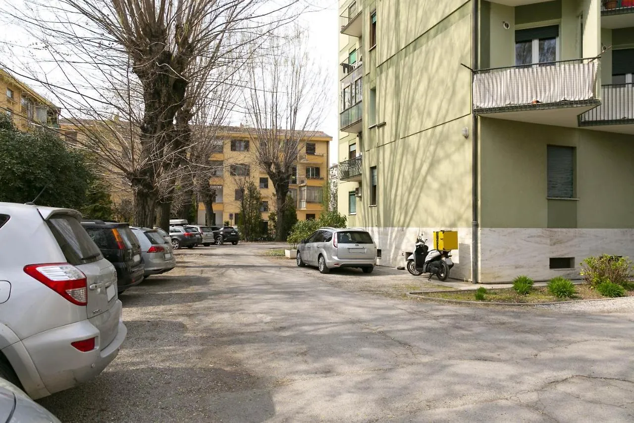 Private Parking - Family Home - 15 Min To Venice Mestre